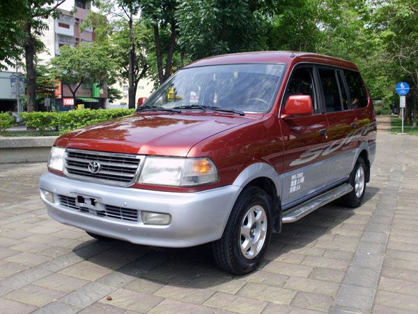 【松順汽車】2000型 豐田ZACE瑞獅 照片1