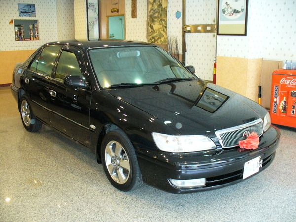 01年Toyota/豐田 PREMIO 照片1