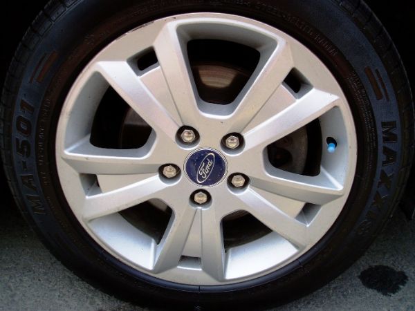 ★永立優質汽車★08 Focus 天窗 照片10