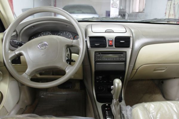 05年日產SentraM1全額貸 照片5