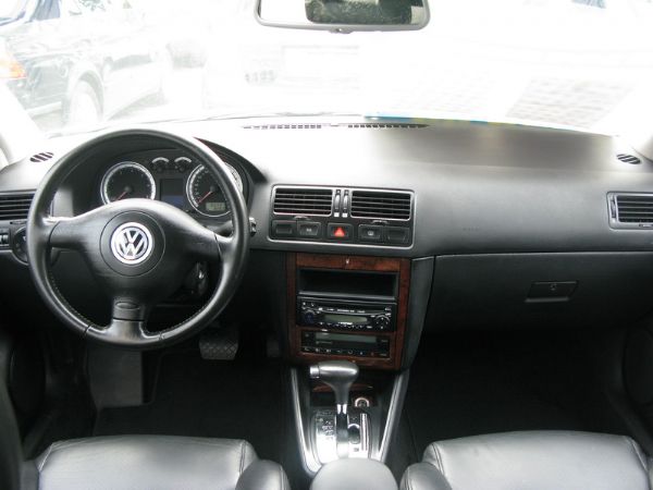 運通汽車-2002年-VW-Bora 照片5