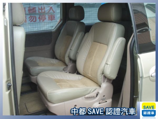 01 KIA Carnival 凱利摩 照片8