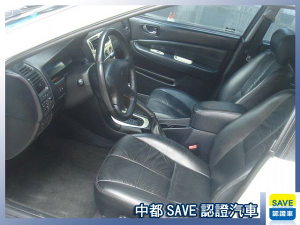 01 MITSUBISHI GALANT 照片3