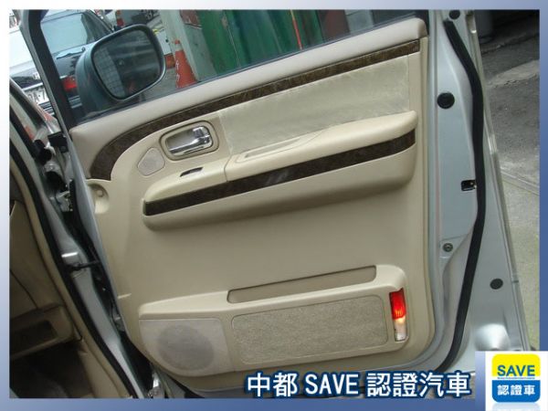 03NISSAN SERENA QRV 照片8