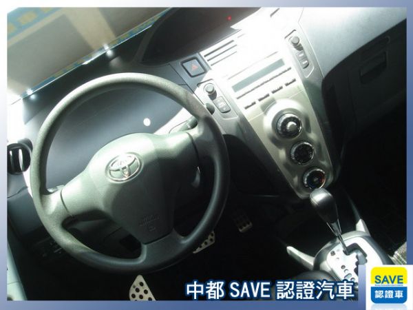 10 TOYOTA YARIS 照片4