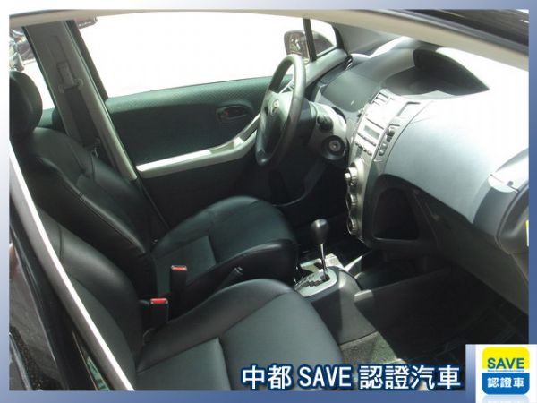 10 TOYOTA YARIS 照片8