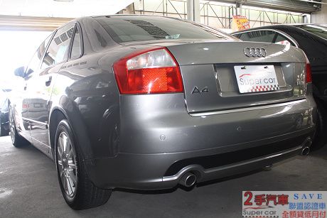 Audi 奧迪 A4 1.8T ~二手~ 照片6