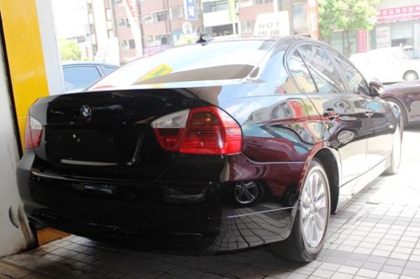 2006 BMW 320 2.0 黑 照片9