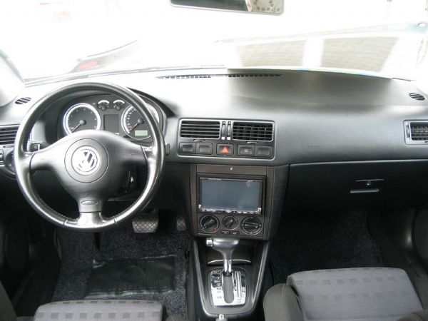 運通汽車-2003年-VW-Bora 照片5