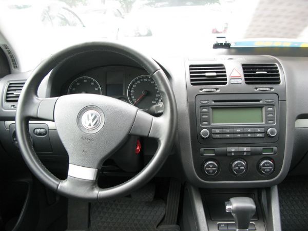運通汽車-2006年-VW-Golf  照片2