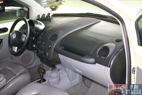 VW 福斯 Beetle 1.8T  照片6