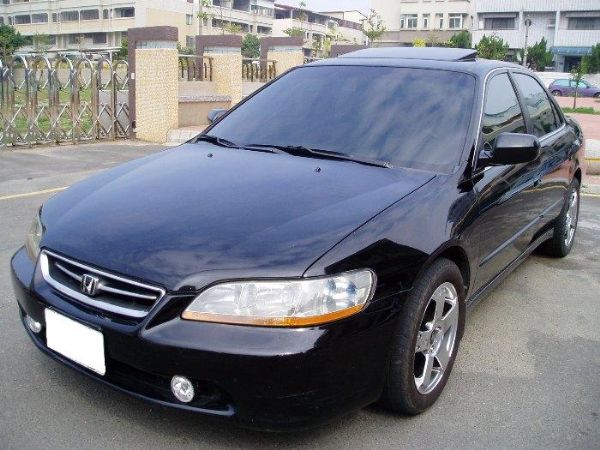 Accord 天窗.雙安.電動椅 照片1