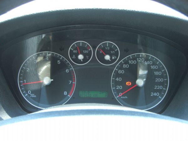 SUM 聯泰汽車 2005年 FOCUS 照片3