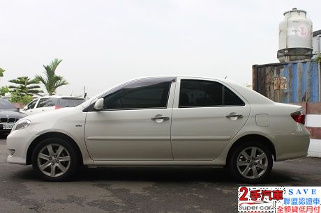 Toyota豐田 Vios 照片8