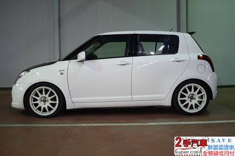 Suzuki 鈴木 Swift  照片7