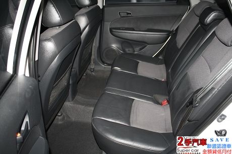 Hyundai 現代 I30 汽油  照片4