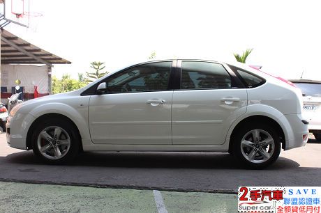 Ford 福特 Focus 2.0  照片8