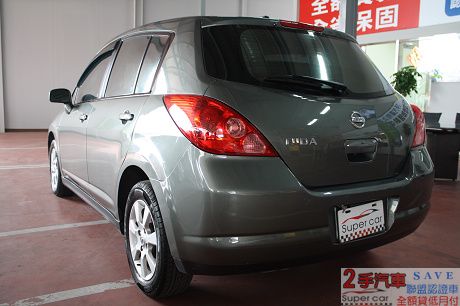 Nissan 日產 Tiida  照片7