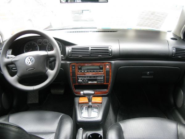 運通汽車-2002年-VW-Passat 照片5