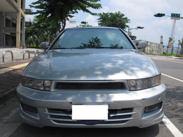 2004年三菱 GALANT 電動座椅  照片1