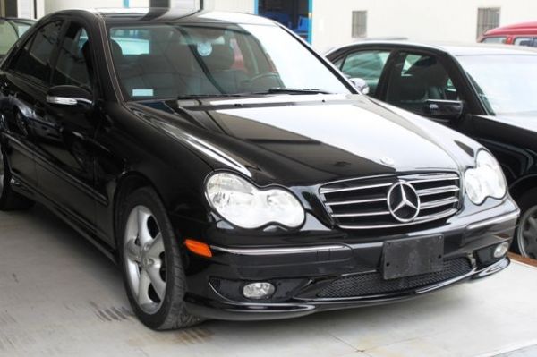 05年 Benz 賓士  C-Class 照片1