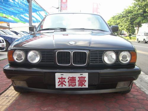  BMW 520i 照片2