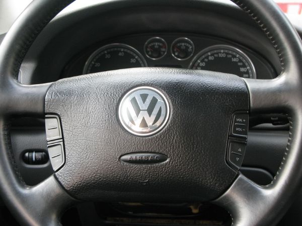 運通汽車-2005年-VW-Passat 照片6