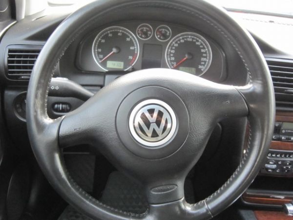 2001年 福斯 PASSAT 1.8T 照片6