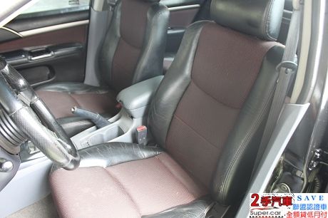 三菱 Virage io 二手中古車  照片3