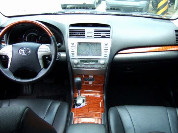 嚴選~Toyota Camry3.5Q 照片5