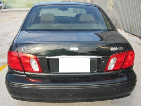 2001年 Nissan CEFIRO  照片2