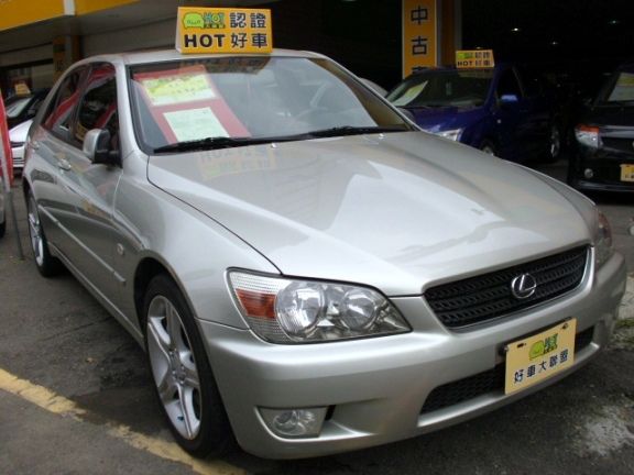 Lexus 凌志 IS200 2.0 照片1