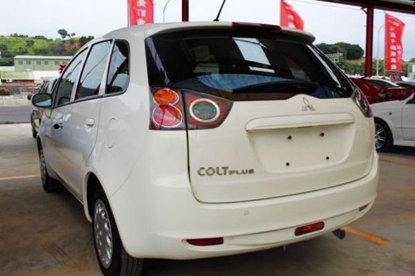 2011三菱 Colt Plus1.6白 照片8