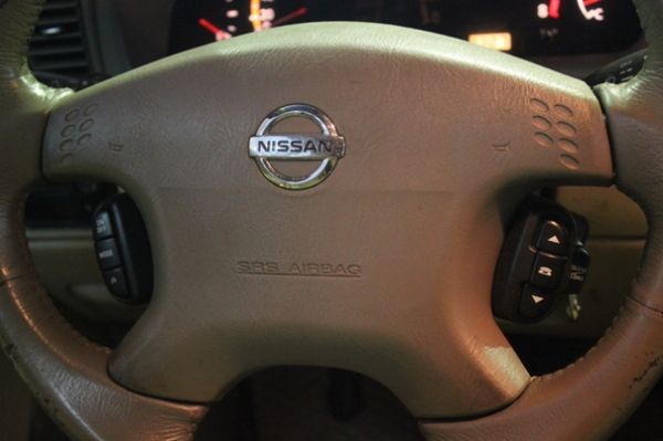 Nissan 日產  Sentra M1 照片5