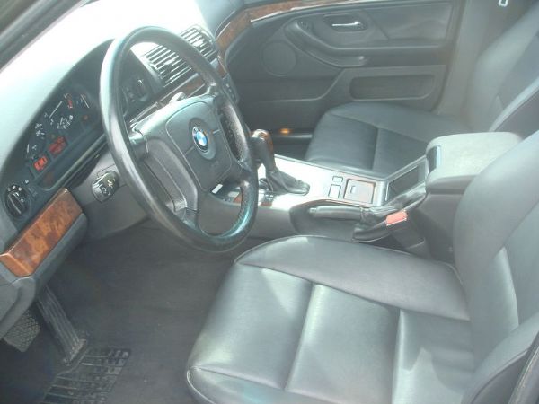 〈SAVE宏順汽車〉寶馬E39 520i 照片4