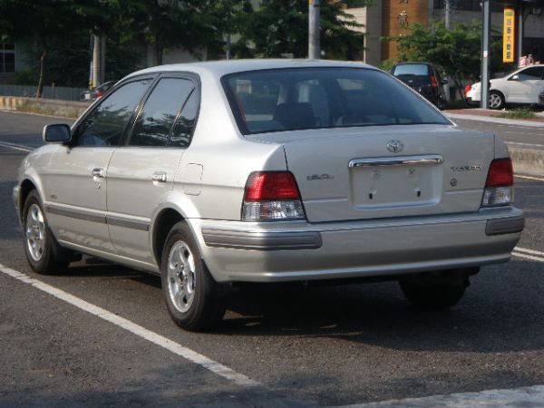 01年豐田Tercel 1.5銀 照片2