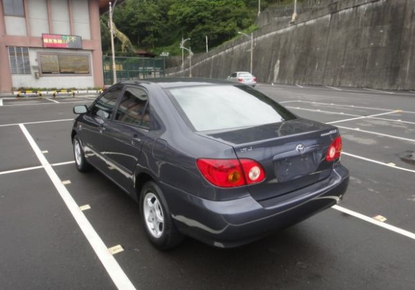 豐田ALTIS1.6 二手車 中古車 照片4