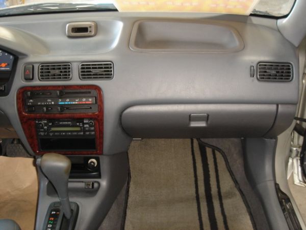 TOYOTA TERCEL 照片8