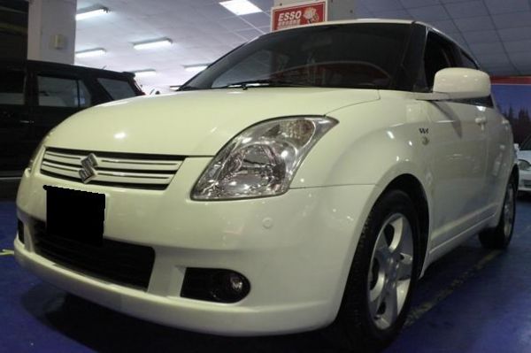 07Suzuki鈴木 Swift 1.5 照片1