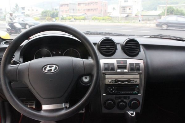 04 Hyundai 現代 COUPE  照片2