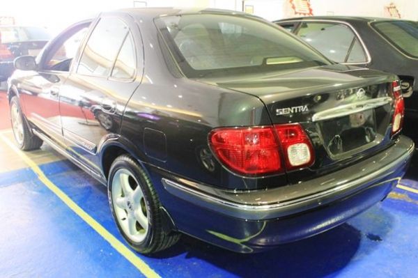 03日產 Sentra180 1.8黑 照片6