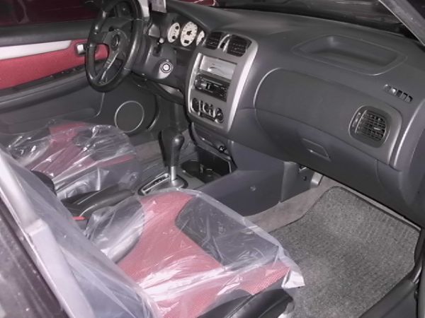 2005福特 TIERRA RS 2.0 照片4