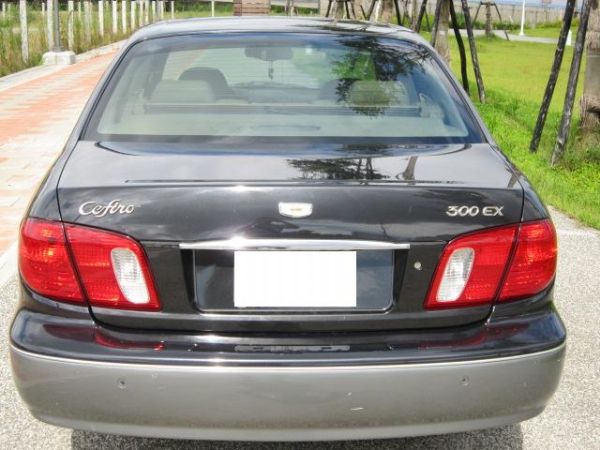 2001年 NISSAN CEFIRO  照片2