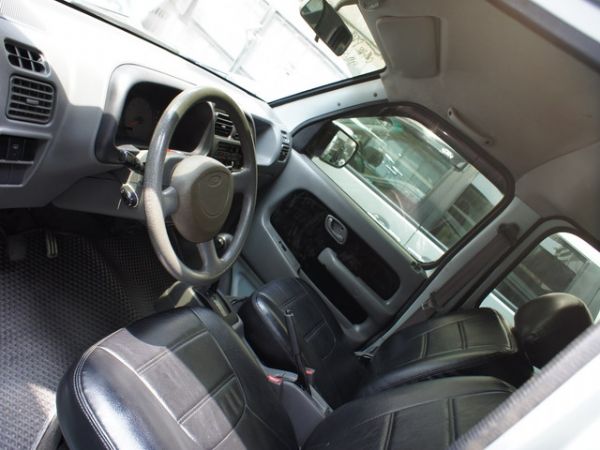 04 FORD PRZ 1.0 照片3