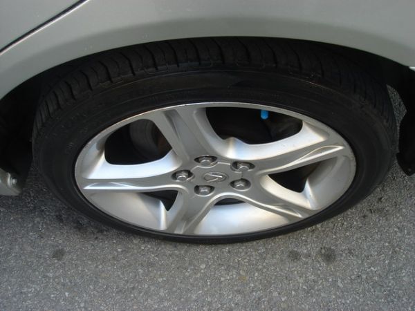 02 LEXUS IS 200 照片6