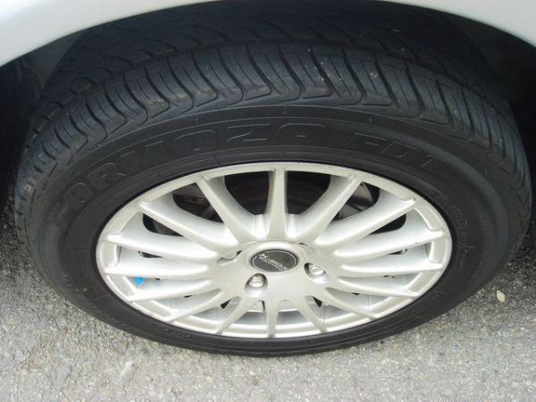 03 MITSUBISHI GALANT 照片6