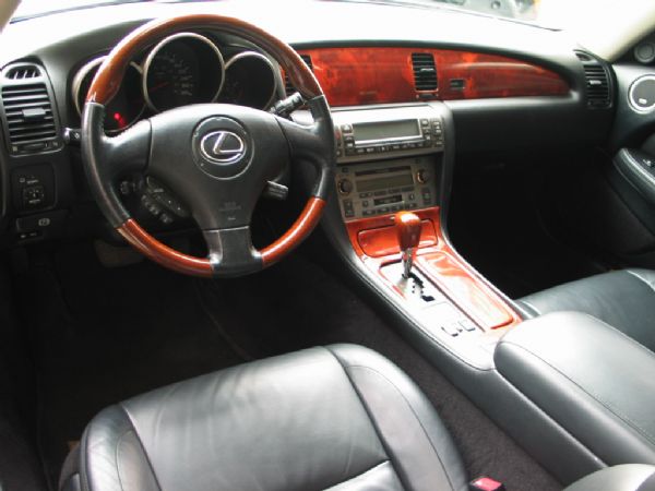 Lexus SC430 照片5