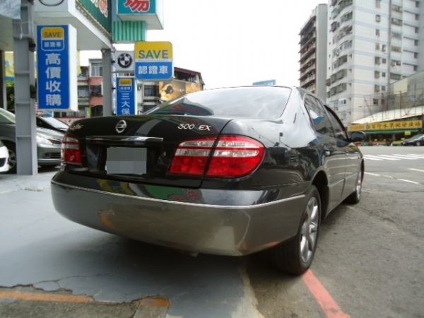 2003年  NISSAN CEFIRO 照片3