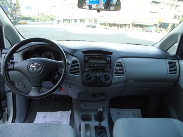 09-豐田 INNOVA 照片8