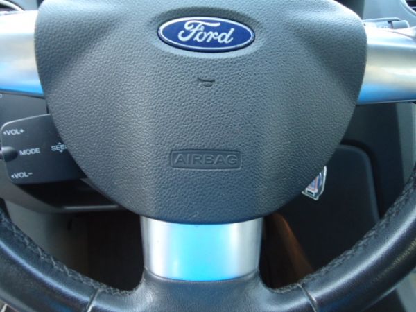 2010年 FORD FOCUS 柴油 照片10